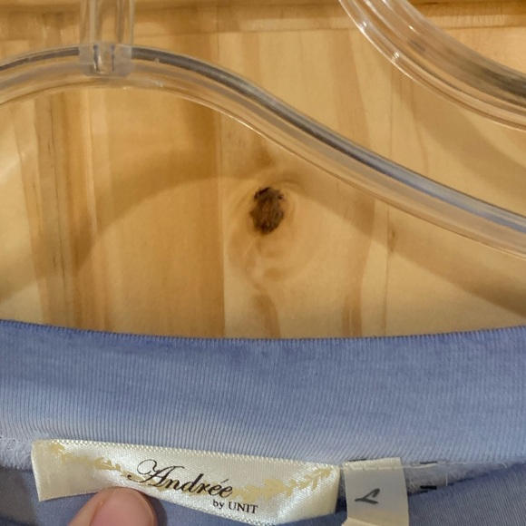 Dress - Picture 4 of 4